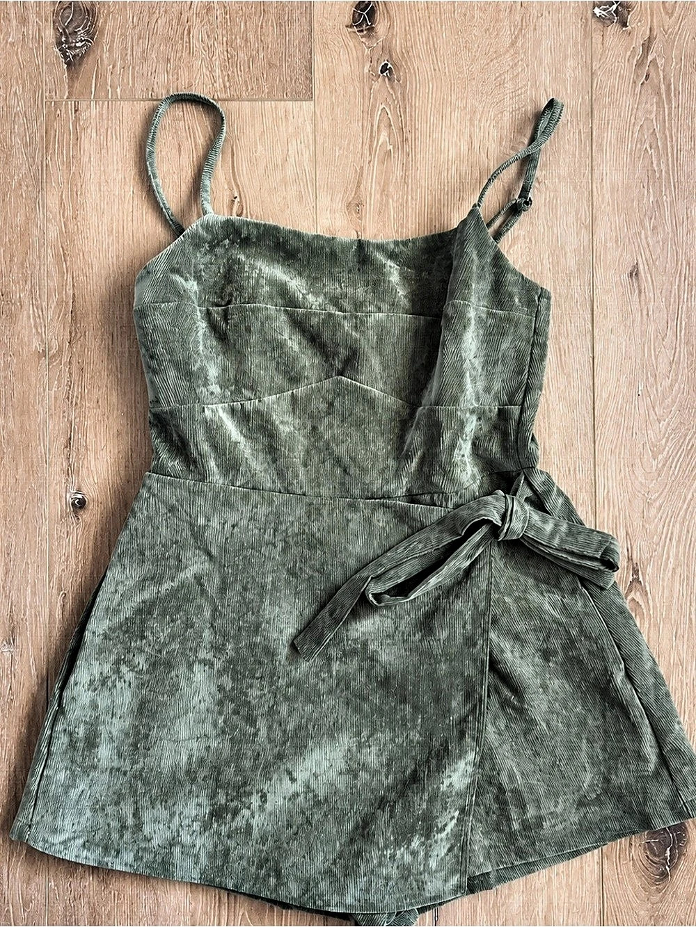 francesca's SL Cordwrap Olive Green Corduroy Romper Small NWT